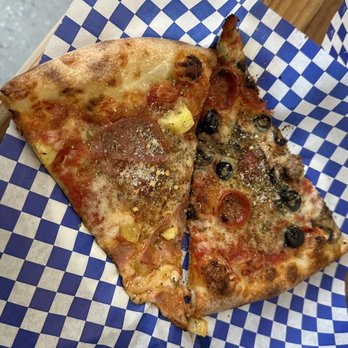 Slice Box Pizza - Salad Near Me - Seattle, Washington