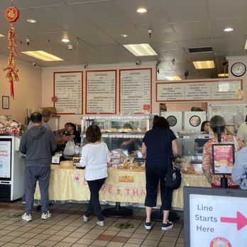 Dim Sum King - Long line but moving fast - Dim Sum Near Me - Sunnyvale, California Dim Sum King - Long line but moving fast - Dim Sum Near Me - Sunnyvale, California