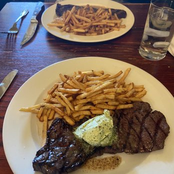 Le Bouchon - Steak frites - French Near Me - Chicago, Illinois Le Bouchon - Steak frites - French Near Me - Chicago, Illinois