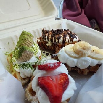 Don Melt - 4 Kroffle sampler: strawberry, matcha. Tiramissu, ans banana Nutella - Coffee & Tea Near Me - Buena Park, California