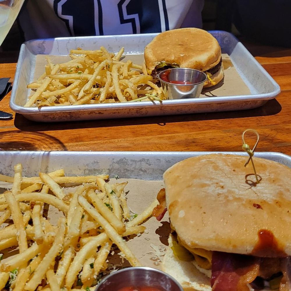 Cover 3 - Round Rock - Hickory burger Flat top Burger Parmesan fries - Sports Bars Near Me - Round Rock, Texas Cover 3 - Round Rock - Hickory burger Flat top Burger Parmesan fries - Sports Bars Near Me - Round Rock, Texas