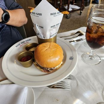 Mon Ami Gabi - Cheese burger - French Near Me - Bethesda, Maryland Mon Ami Gabi - Cheese burger - French Near Me - Bethesda, Maryland