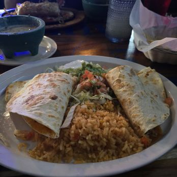 El Catrin - Quesabrava - Mexican Near Me - St. Louis, Missouri