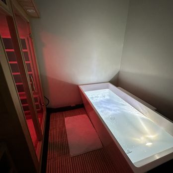 Carpe Diem Yoga Studio - Fire and ice room for those brave enough to Sauna and cold plunge - Yoga Near Me - Minneapolis, Minnesota Carpe Diem Yoga Studio - Fire and ice room for those brave enough to Sauna and cold plunge - Yoga Near Me - Minneapolis, Minnesota