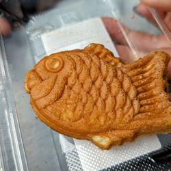 Ten Ichi Mart - February 11, 2024; Filled with Custard.
