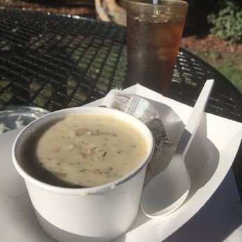Patterson's Pub - Clam Chowder(You have to try it!) - American Near Me - Mendocino, California Patterson's Pub - Clam Chowder(You have to try it!) - American Near Me - Mendocino, California