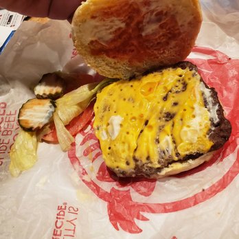 Wendy's - No bacon. How disrespectful. - Fast Food Near Me - Sacramento, California Wendy's - No bacon. How disrespectful. - Fast Food Near Me - Sacramento, California