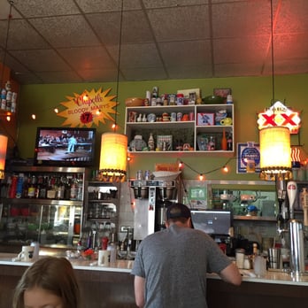 Kitsch'n On Roscoe - Throwback diner! - Breakfast & Brunch Near Me - Chicago, Illinois Kitsch'n On Roscoe - Throwback diner! - Breakfast & Brunch Near Me - Chicago, Illinois