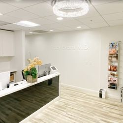 Pacific Skin and Cosmetic Dermatology