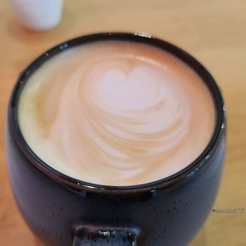 Bachour - Cafe con leche. - Bakeries Near Me - Coral Gables, Florida