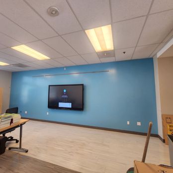 Artisan & Co. - Classroom - General Contractors Near Me - Los Angeles, California Artisan & Co. - Classroom - General Contractors Near Me - Los Angeles, California