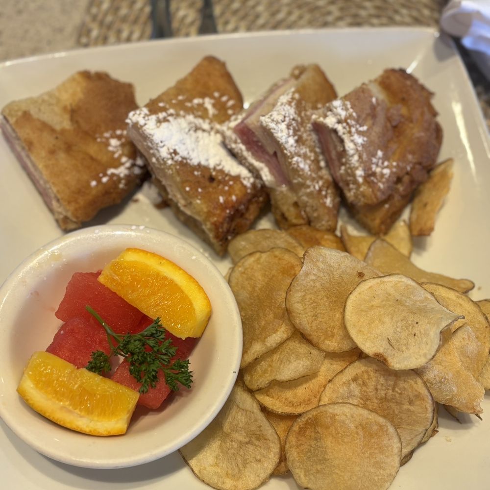 Cafe de France - Breakfast & Brunch Near Me - Denver, Colorado