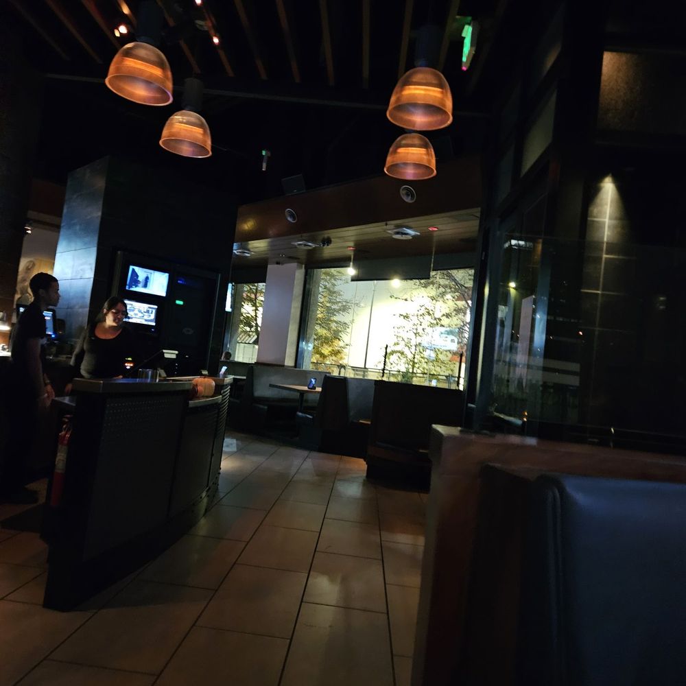 Yard House - Hostess Stand & Dining Room - New American Near Me - Denver, Colorado Yard House - Hostess Stand & Dining Room - New American Near Me - Denver, Colorado