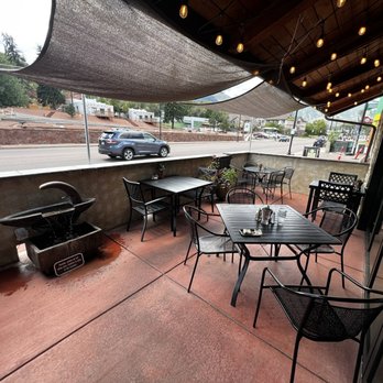 Adams Mountain Cafe - New American Near Me - Manitou Springs, Colorado