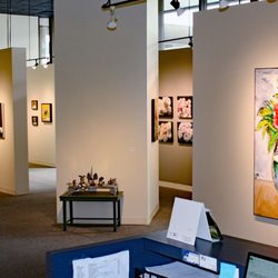 Wallace Galleries - "The Poetry Of Life" Exhibition 2022. celebrating still life paintings & drawings