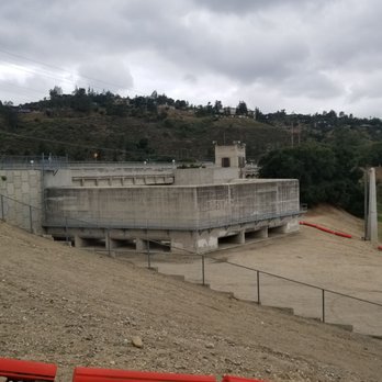 Devil's Gate Dam - Hiking Near Me