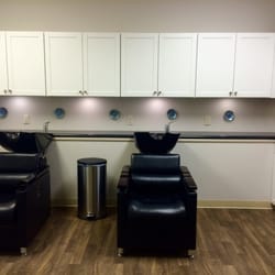 The Refinery - Shampoo Area