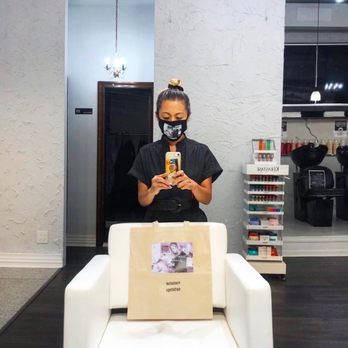 ArtistOnGo - Makeup Artists Near Me - New York, New York ArtistOnGo - Makeup Artists Near Me - New York, New York