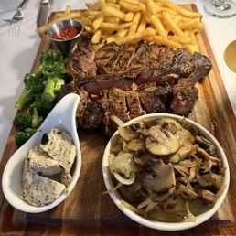 Steak, Broccoli, French fries, Mushrooms & Onions Steak, Broccoli, French fries, Mushrooms & Onions