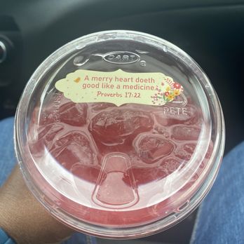 Pour It Out Cafe - Honey Kiss Hibiscus Beverage - Desserts Near Me - Bay Shore, New York