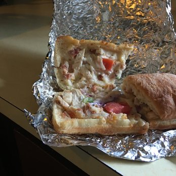 Round Table Pizza - Inside this pathetic "chicken club sandwich " - Pizza Near Me - Puyallup, Washington