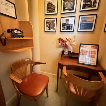 The Local - Decor - New American Near Me - Austin, Texas
