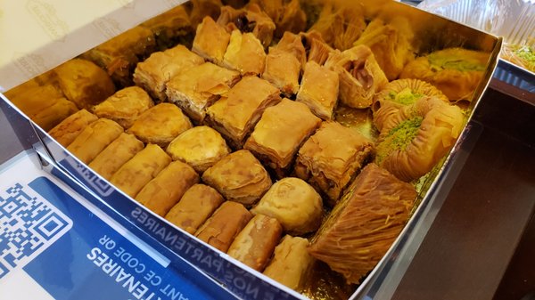 Pâtisserie Mahrouse by null