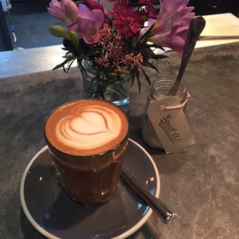 Ozone Coffee - Delicious soy latte - Coffee & Tea Near Me - London, XGL