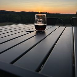 Canoe Vineyard & Winery - Sunset Saturday at Canoe Vineyard and Winery