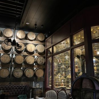 Bosscat Kitchen & Libations - Decor - New American Near Me - Irvine, California Bosscat Kitchen & Libations - Decor - New American Near Me - Irvine, California