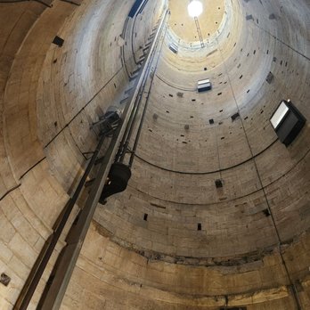Torre di Pisa - Landmarks & Historical Buildings Near Me - Pisa, PI