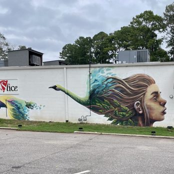Slice Pizza & Brew - Pizza Near Me - Montevallo, Alabama Slice Pizza & Brew - Pizza Near Me - Montevallo, Alabama