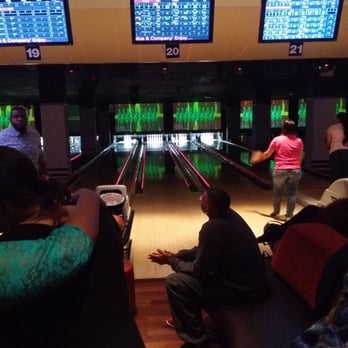 Frames Bowling Lounge - The crew suck at bowling. - Bowling Near Me - New York, New York