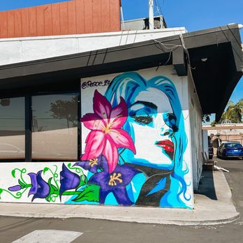 Madres Brunch - Breakfast & Brunch Near Me - Bellflower, California