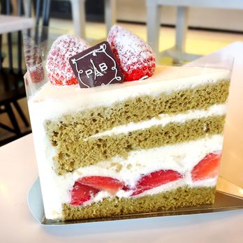 Paris Baguette - Green Tea Fresh Cream Cake - Coffee & Tea Near Me - Fort Lee, New Jersey Paris Baguette - Green Tea Fresh Cream Cake - Coffee & Tea Near Me - Fort Lee, New Jersey