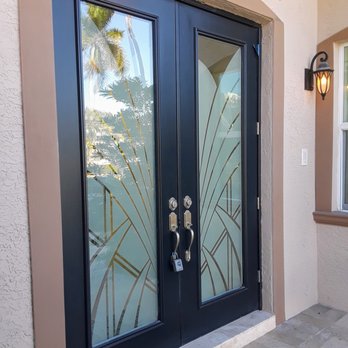 Images On Glass - Glass & Mirrors Near Me - Boynton Beach, Florida Images On Glass - Glass & Mirrors Near Me - Boynton Beach, Florida