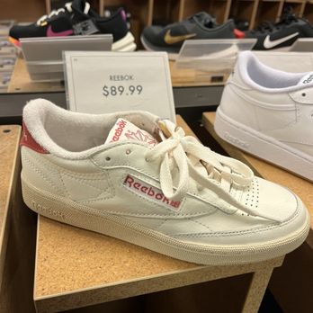 DSW - Shoe Stores Near Me - New York, New York
