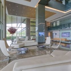 Peacock Clinic - BHT Hospital - Entrance Lounge