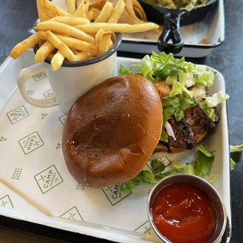 Camp Outpost - Burger - New American Near Me - San Antonio, Texas