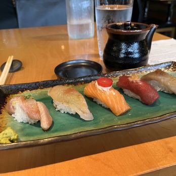 Umi - Sushi platter - Japanese Near Me - Pittsburgh, Pennsylvania