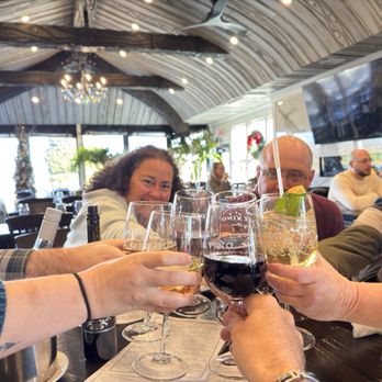 Del Vino Vineyards - Cheers with wine. - Wine Tasting Room Near Me - Northport, New York Del Vino Vineyards - Cheers with wine. - Wine Tasting Room Near Me - Northport, New York