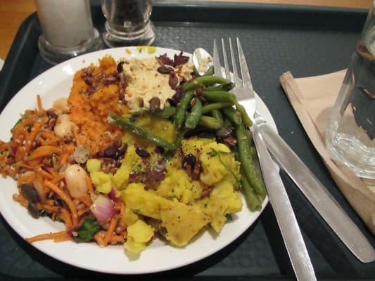 Iydea Vegetarian Kitchen by null