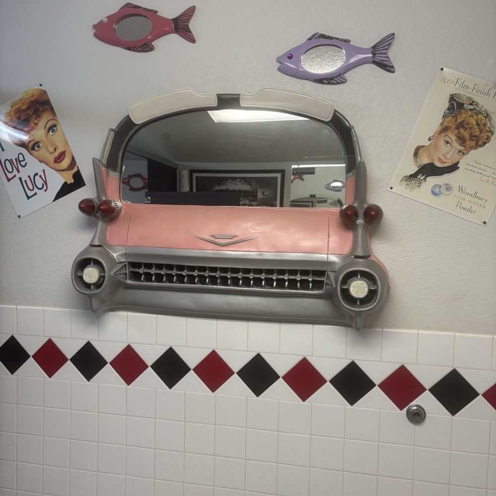 Yesterday's 50's Diner - American Near Me - Bridgeport, Texas Yesterday's 50's Diner - American Near Me - Bridgeport, Texas