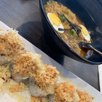 Yumi Sushi - Machu Pichu Roll and Spicy Ramen - Sushi Bars Near Me - Fallbrook, California