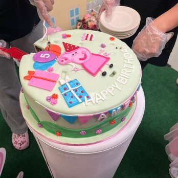 Raquel Huerta Cakes - Custom Cakes Near Me Raquel Huerta Cakes - Custom Cakes Near Me