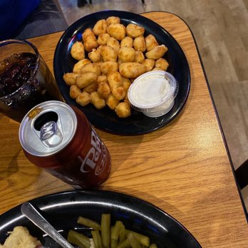 Vic's Lounge - Amazing cheese curds - Lounges Near Me - Moorhead, Minnesota Vic's Lounge - Amazing cheese curds - Lounges Near Me - Moorhead, Minnesota