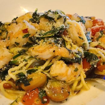 Yard House - Shrimp zoodle bowl - New American Near Me - Wayne, New Jersey Yard House - Shrimp zoodle bowl - New American Near Me - Wayne, New Jersey