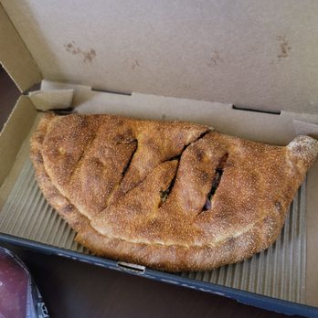 Pizza Guys - Grilled chicken with mushrooms , pepperoni, and red onion - Salad Near Me - San Diego, California Pizza Guys - Grilled chicken with mushrooms , pepperoni, and red onion - Salad Near Me - San Diego, California