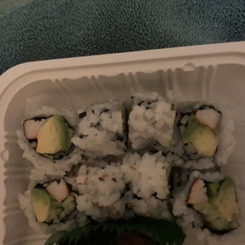Umi Sushi - California Roll - Japanese Near Me - Fresh Meadows, New York