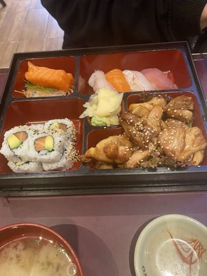 Eat Tokyo by null